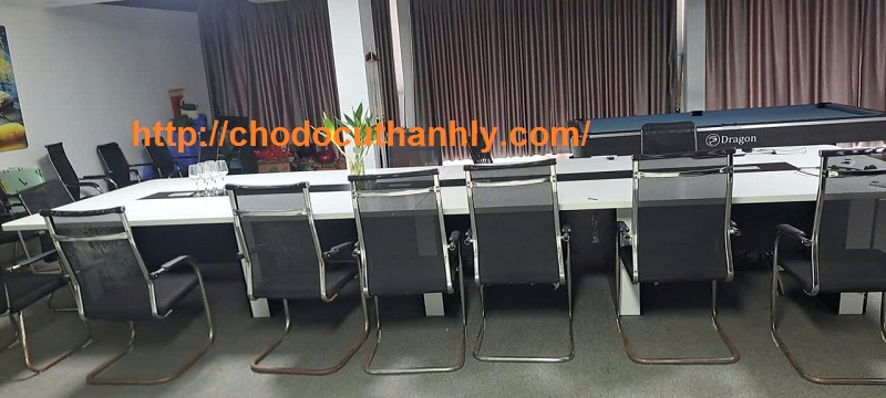 thu-mua-ban-ghe-cau-giay